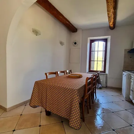 Prázdninový dům La Roche 8 *